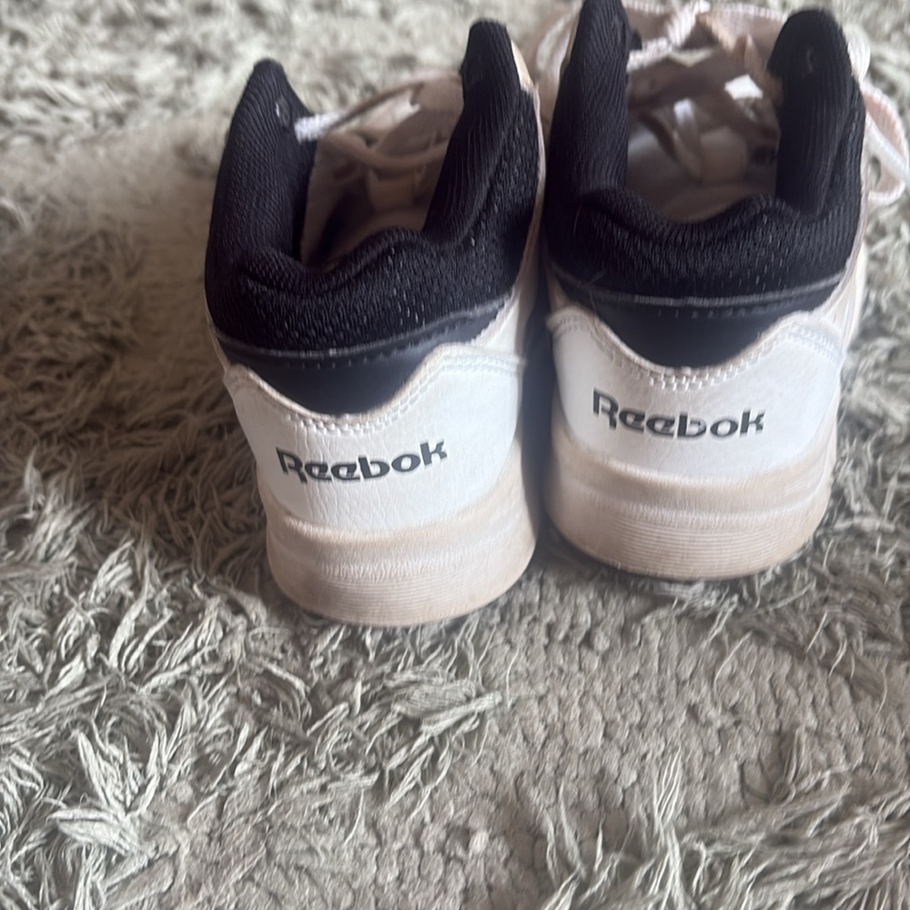 Kids Reebok high tops - Picture 4 of 6
